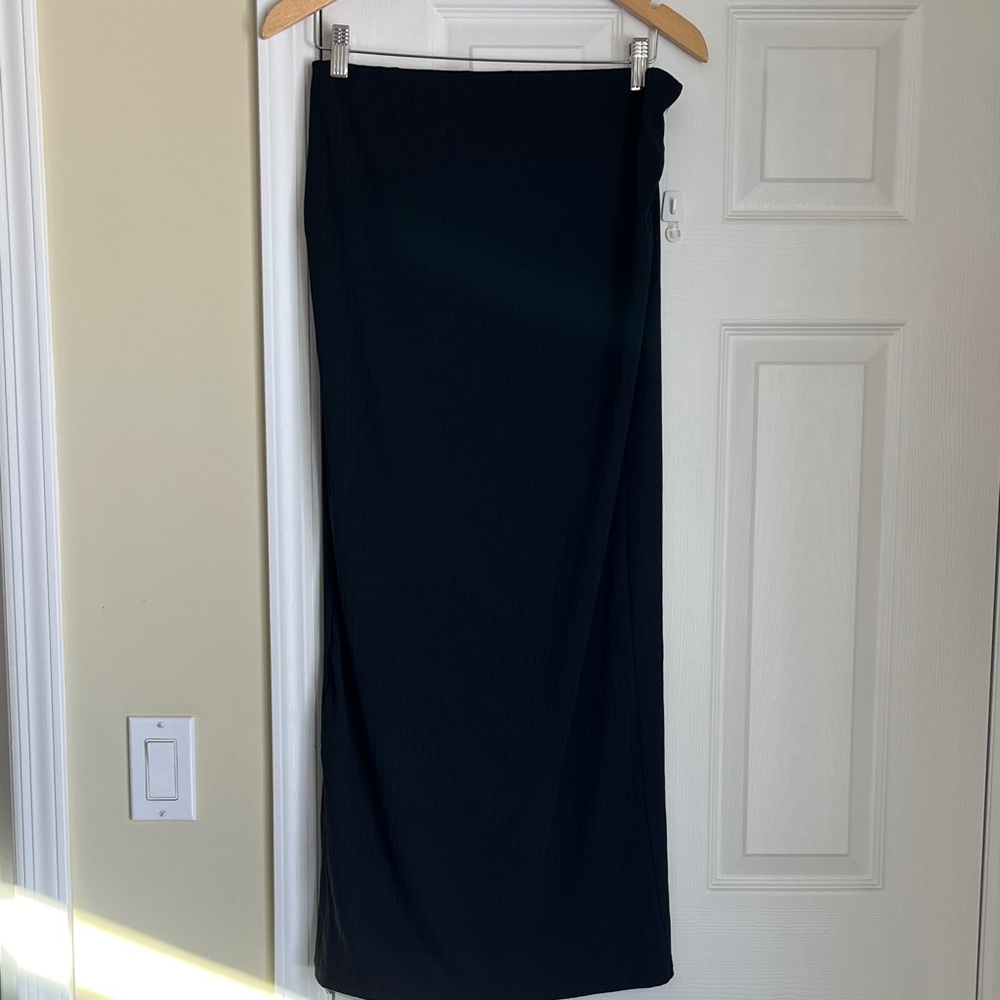 SHEIN Classic Black Pencil Skirt